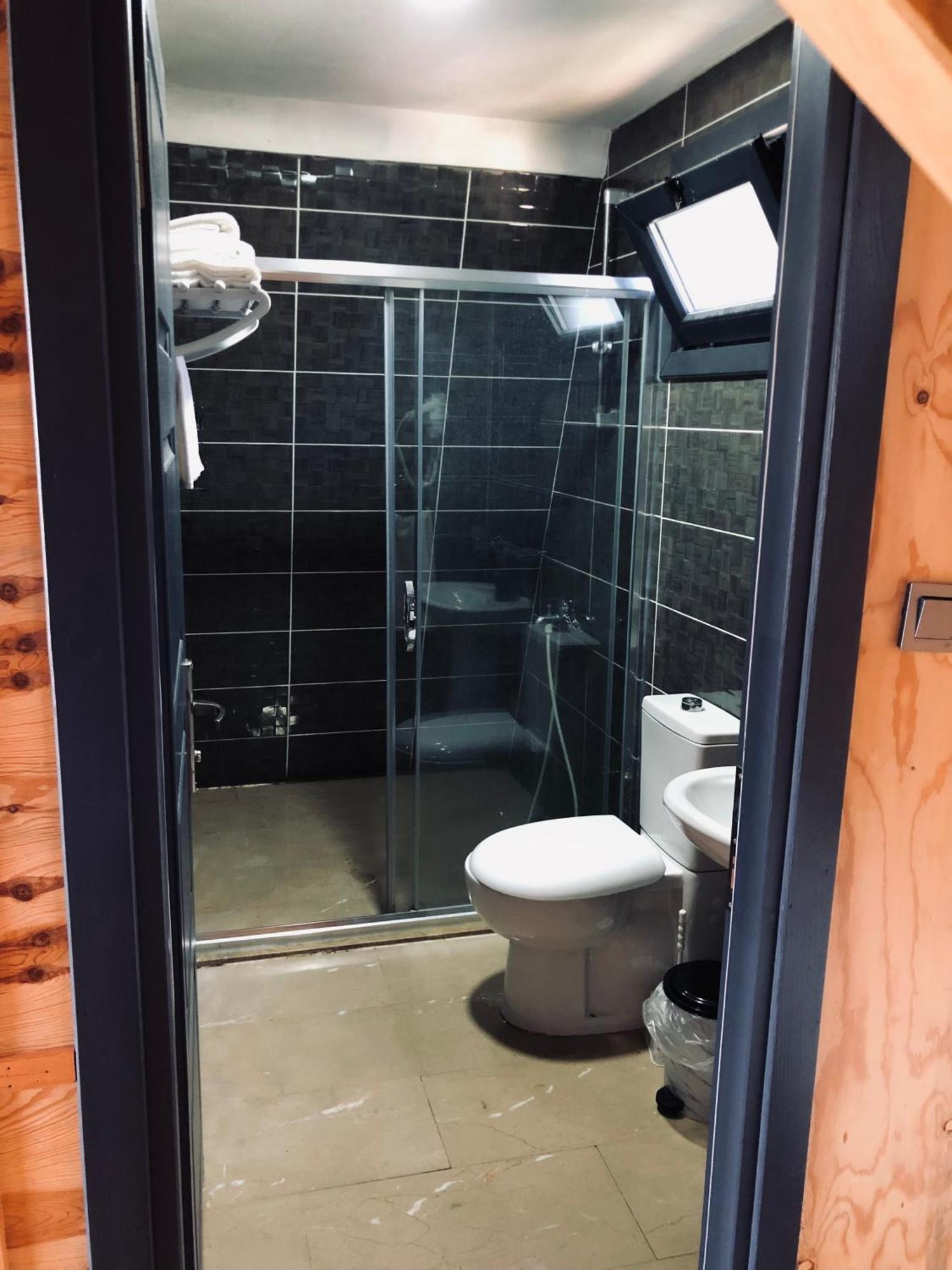 Happyhouse Bungalov Three-Room, Sw Pool With Lake View, Sapanca B1 Dış mekan fotoğraf
